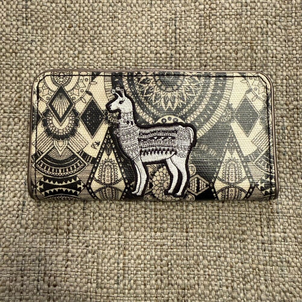 Sakroots Artist Circle Slim Bifold Wallet Llama Embroidered Black Cream Mandala